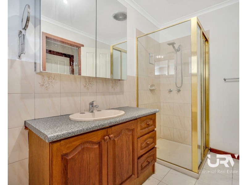 48 Centenary Drive, Mill Park VIC 3082