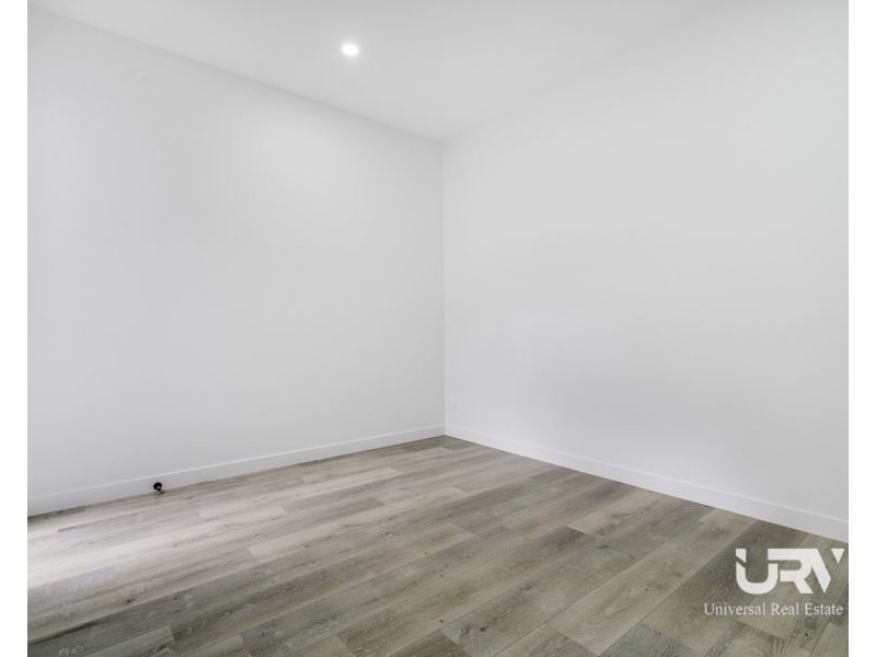 14 Callicoma Street, Mickleham VIC 3064