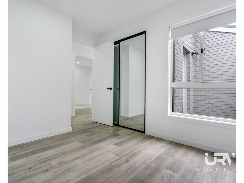14 Callicoma Street, Mickleham VIC 3064