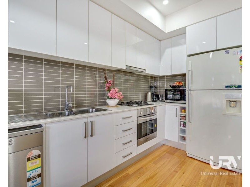 2/2 Grandview Street, Glenroy VIC 3046