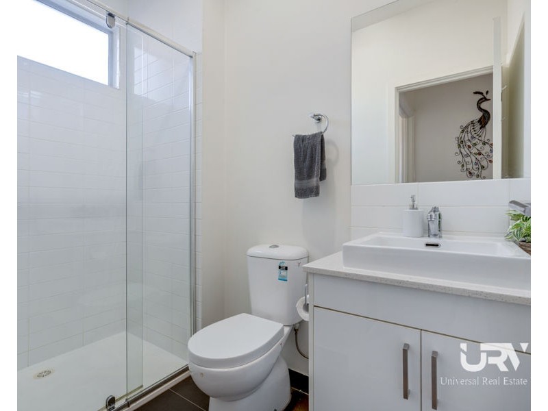 2/2 Grandview Street, Glenroy VIC 3046
