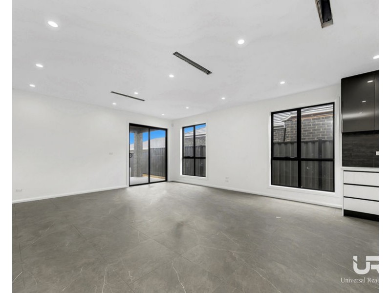 Lot 35127 Adansonia  Circuit, Mickleham VIC 3064