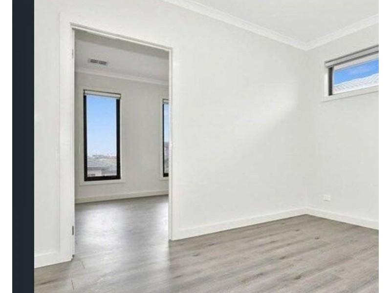 23 Middle Way, Mickleham VIC 3064