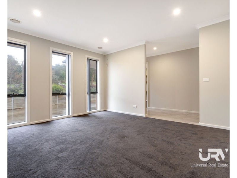 42 Pretty Sally Drive, Wallan VIC 3756