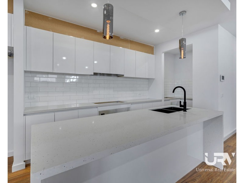7 Tomago Street, Craigieburn VIC 3064