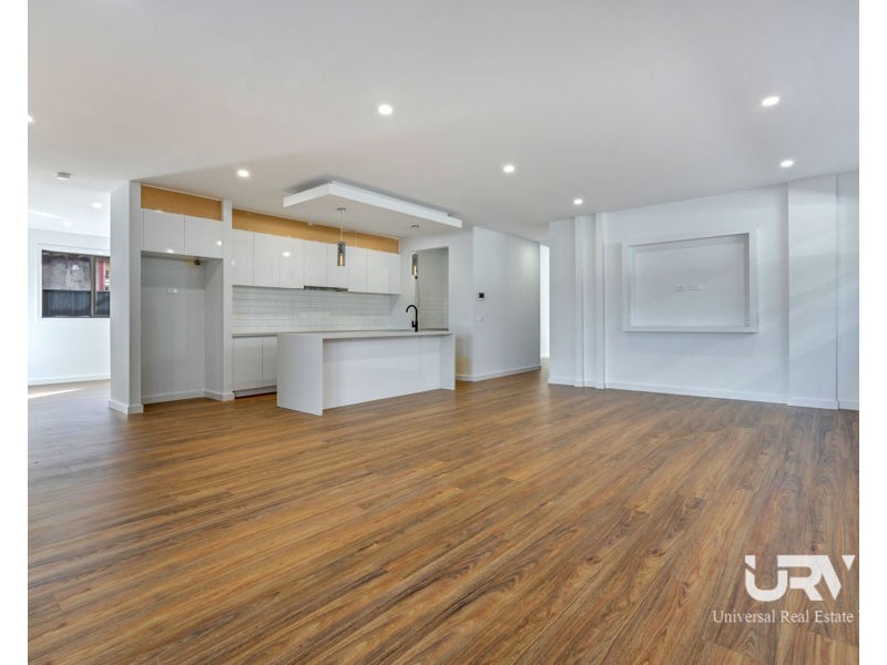 7 Tomago Street, Craigieburn VIC 3064