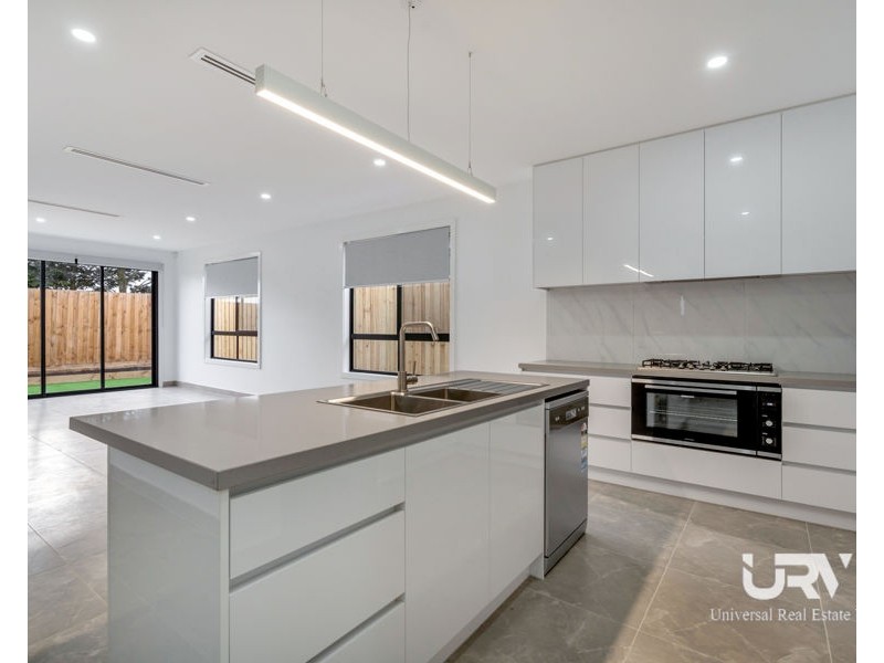 81 Madura Promenade, Mickleham VIC 3064