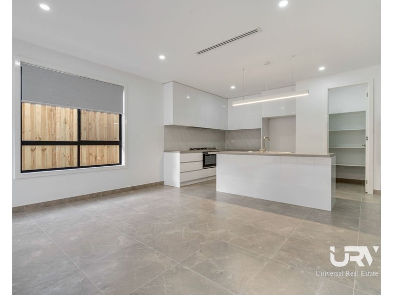 81 Madura Promenade, Mickleham VIC 3064