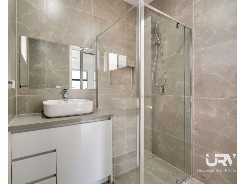 81 Madura Promenade, Mickleham VIC 3064