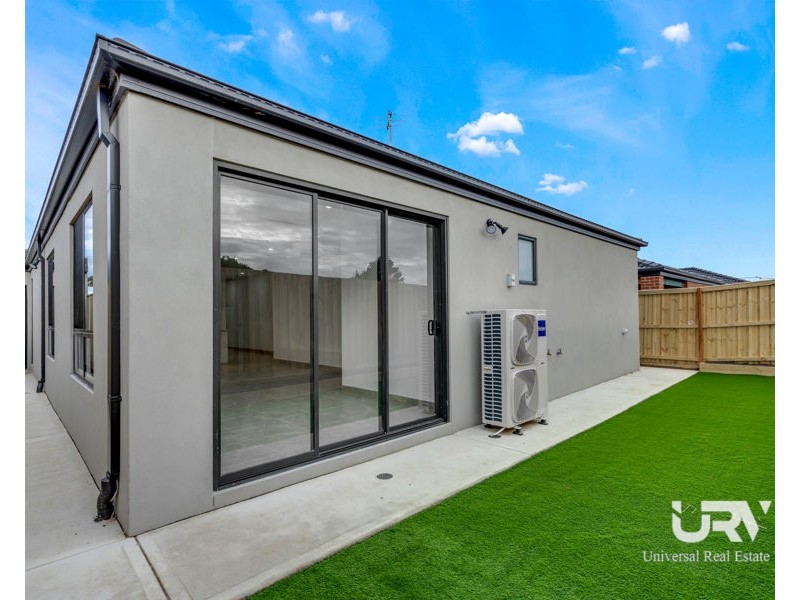 81 Madura Promenade, Mickleham VIC 3064