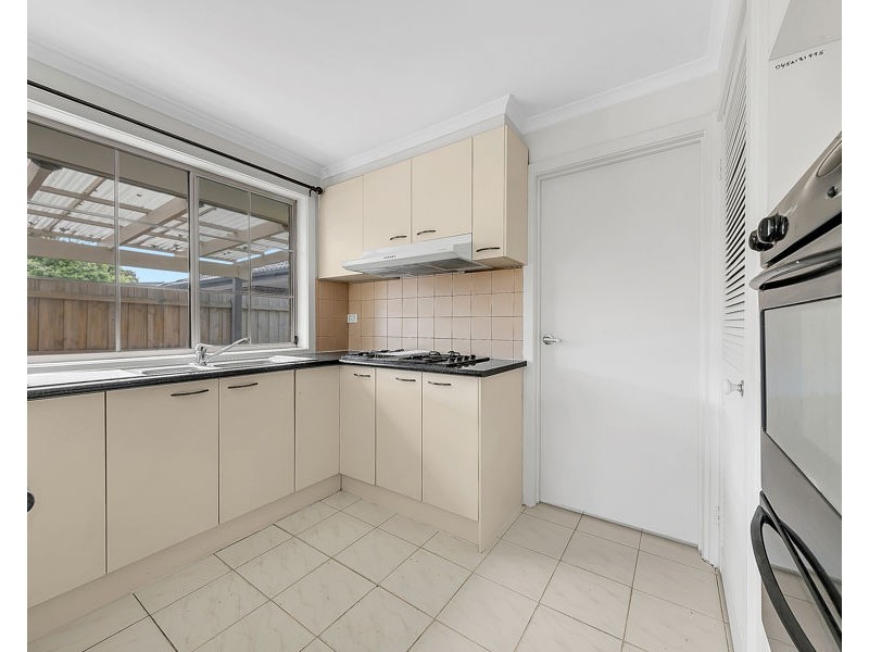 1/6 Clacton Court, Craigieburn VIC 3064