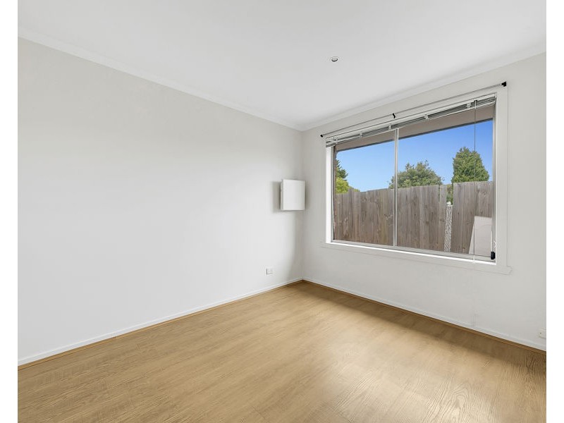 1/6 Clacton Court, Craigieburn VIC 3064