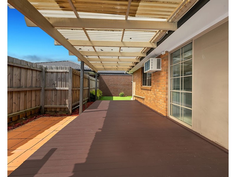 1/6 Clacton Court, Craigieburn VIC 3064