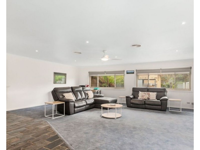 7 Milne Ct, Wallan VIC 3756