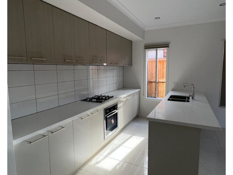 64 Quill Cct, Kalkallo VIC 3064