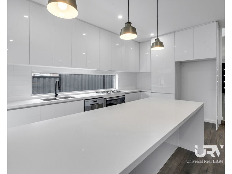 134 Juscelina Drive, Craigieburn VIC 3064