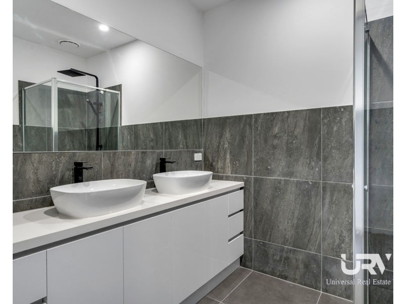 134 Juscelina Drive, Craigieburn VIC 3064
