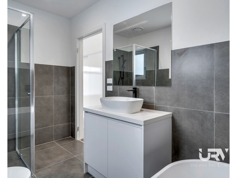 134 Juscelina Drive, Craigieburn VIC 3064