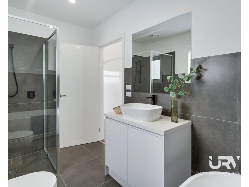 134 Juscelina Drive, Craigieburn VIC 3064