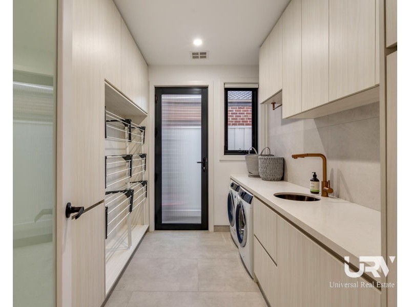 30 Birdsong Avenue, Mickleham VIC 3064