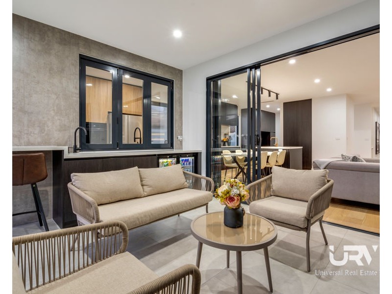 30 Birdsong Avenue, Mickleham VIC 3064