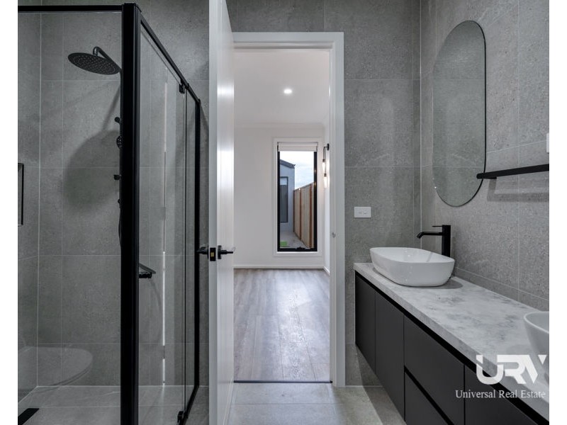 8 Cinto Street, Wollert VIC 3750