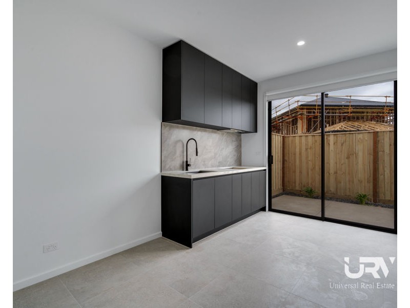 8 Cinto Street, Wollert VIC 3750