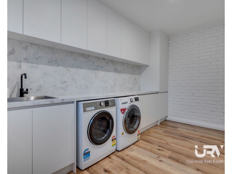 6 Fernyhill Court, Greenvale VIC 3059