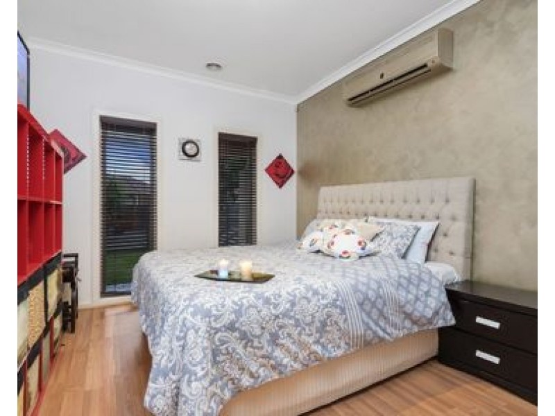 11 Reay Drive, Craigieburn VIC 3064
