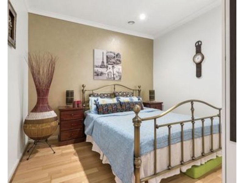 11 Reay Drive, Craigieburn VIC 3064