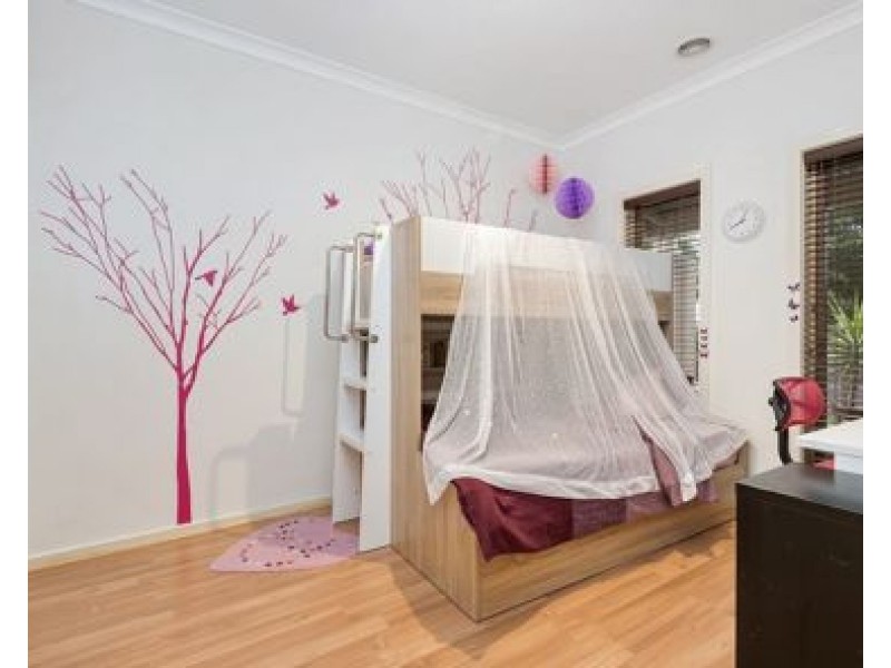 11 Reay Drive, Craigieburn VIC 3064