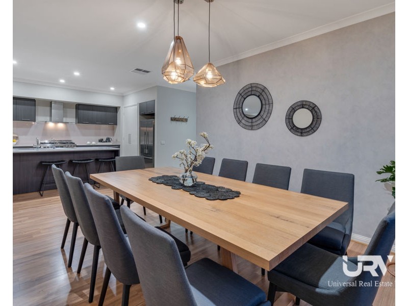 8 Ben Loman Circuit, Craigieburn VIC 3064