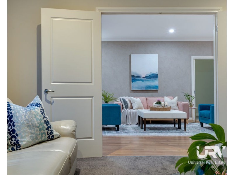 8 Ben Loman Circuit, Craigieburn VIC 3064