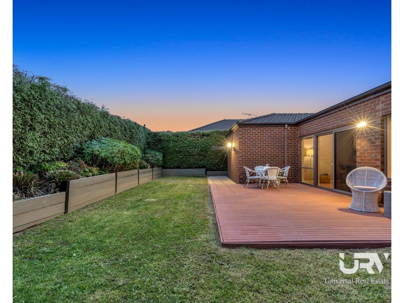 8 Ben Loman Circuit, Craigieburn VIC 3064