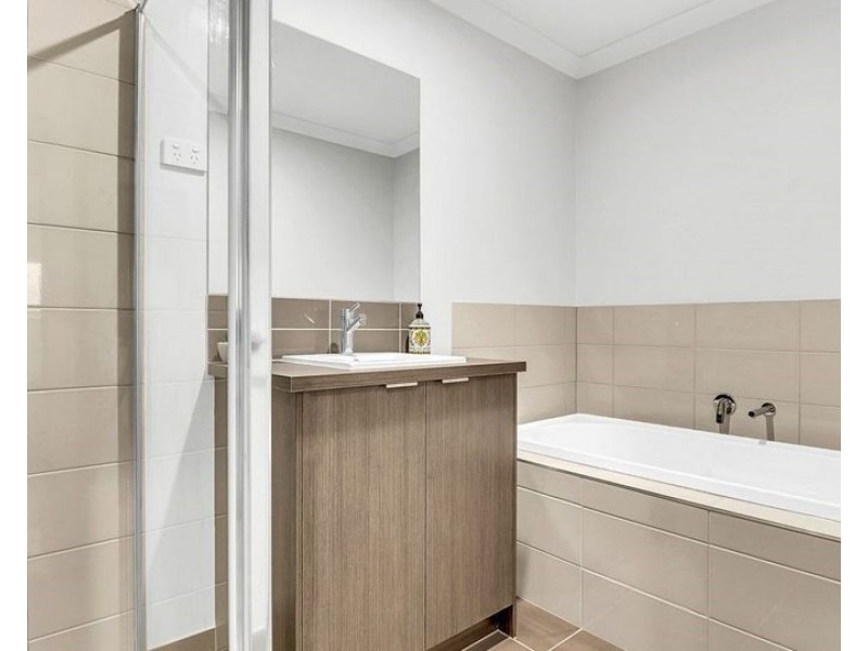 15 Joy Drive, Mickleham VIC 3064