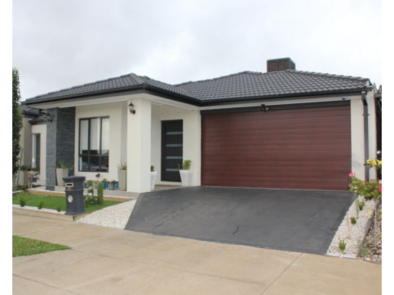 33 Fitzpatrick Circuit, Kalkallo VIC 3064