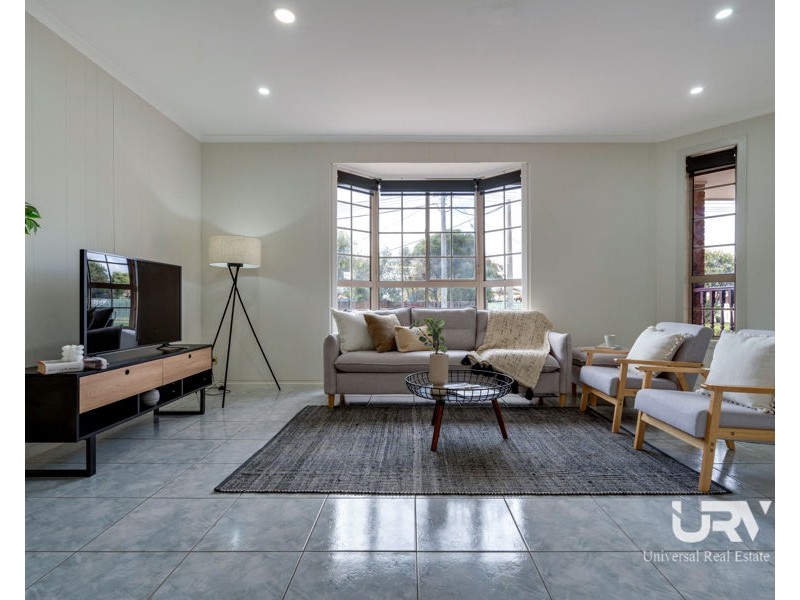 12 Edington Way, Craigieburn VIC 3064