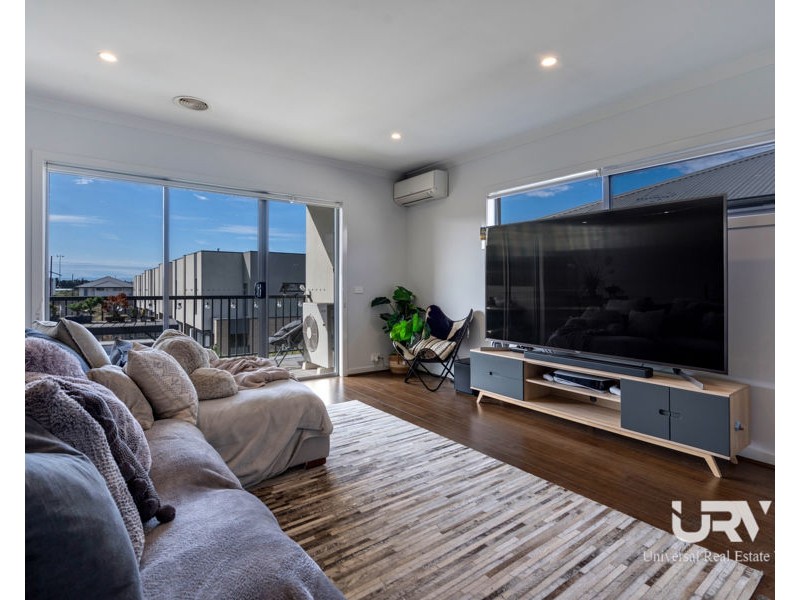 32 Merlin Street, Craigieburn VIC 3064