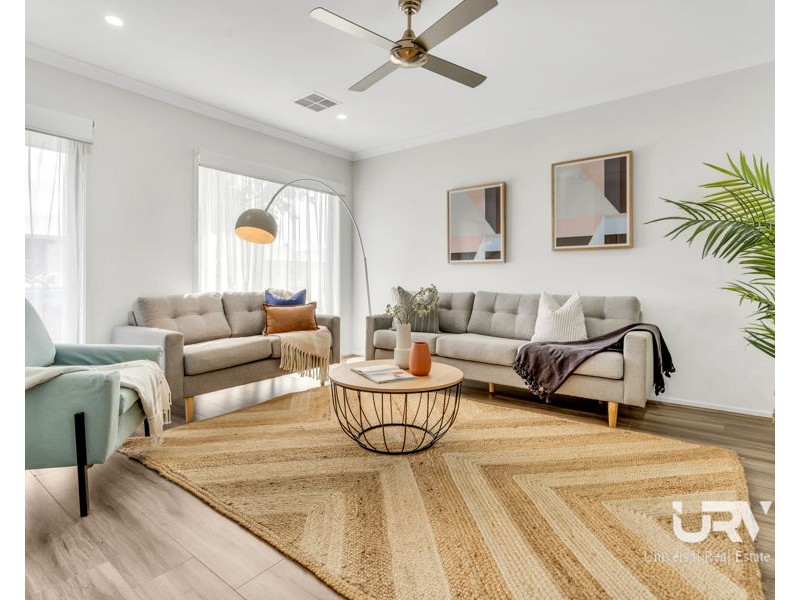 25 Admiration Drive, Craigieburn VIC 3064
