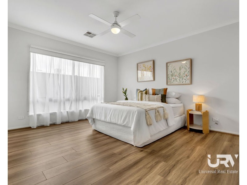 25 Admiration Drive, Craigieburn VIC 3064