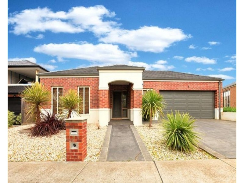 29 Lauderdale Drive, Craigieburn VIC 3064