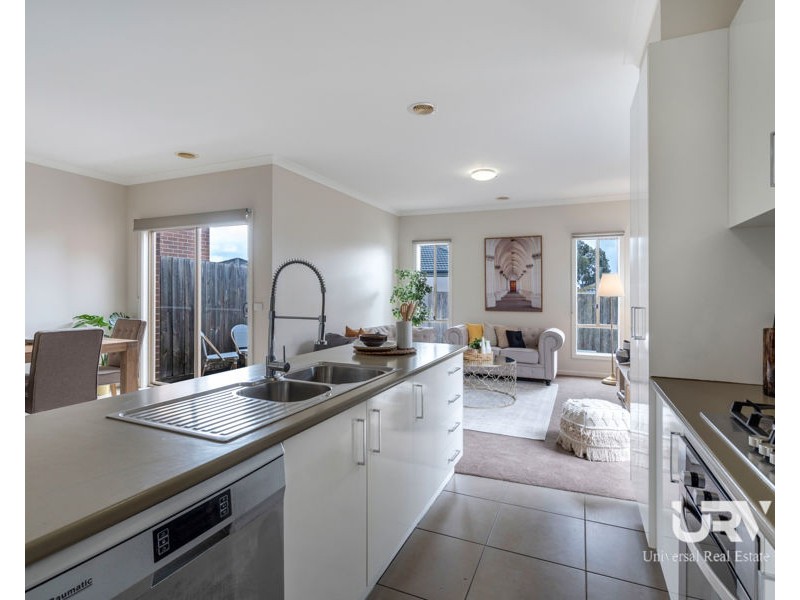 8 Cable Circuit, Craigieburn VIC 3064