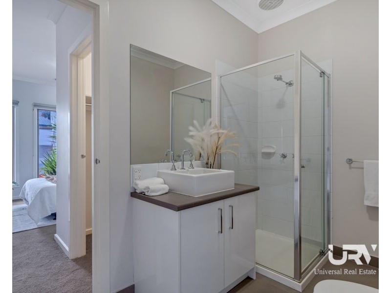8 Cable Circuit, Craigieburn VIC 3064