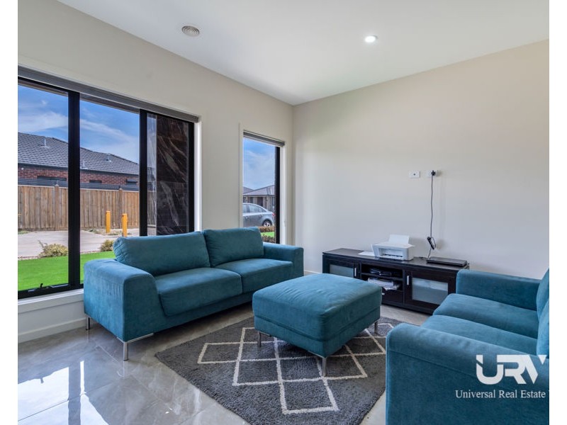 25 Salvia Street, Mickleham VIC 3064