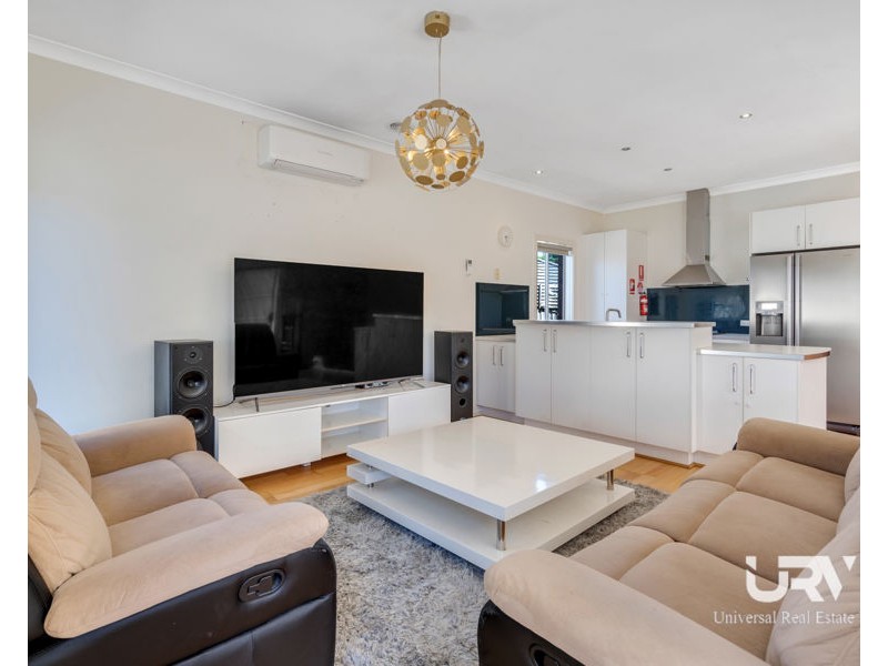 11 Reay Drive, Craigieburn VIC 3064