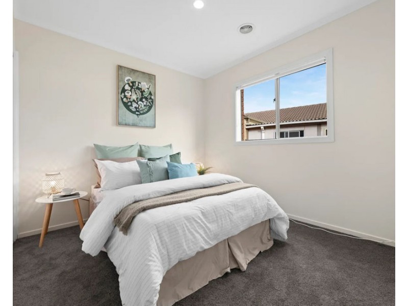 35 Watergum Avenue, Craigieburn VIC 3064