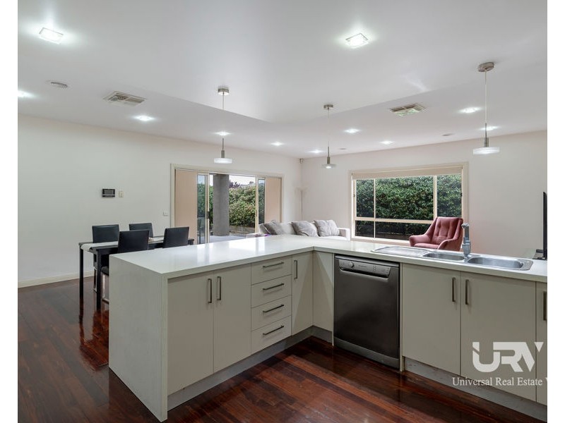 2 Serenity Way, Craigieburn VIC 3064