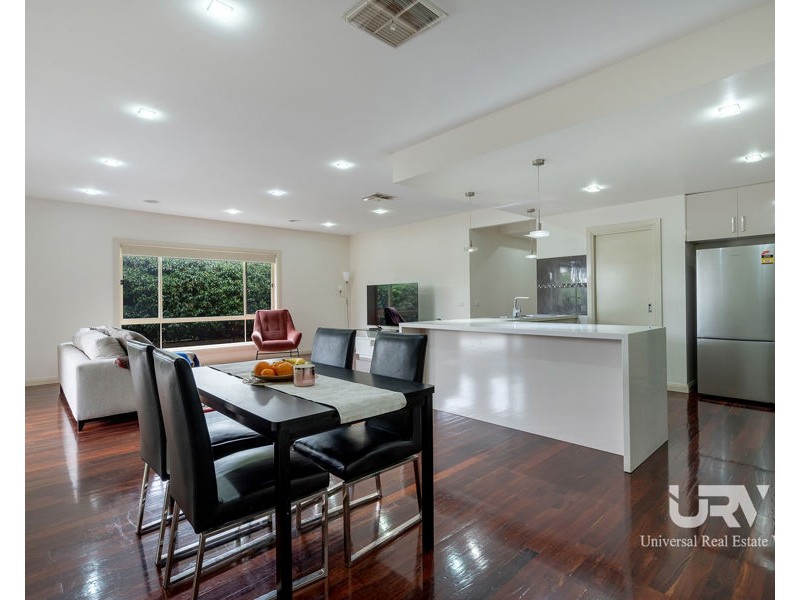 2 Serenity Way, Craigieburn VIC 3064