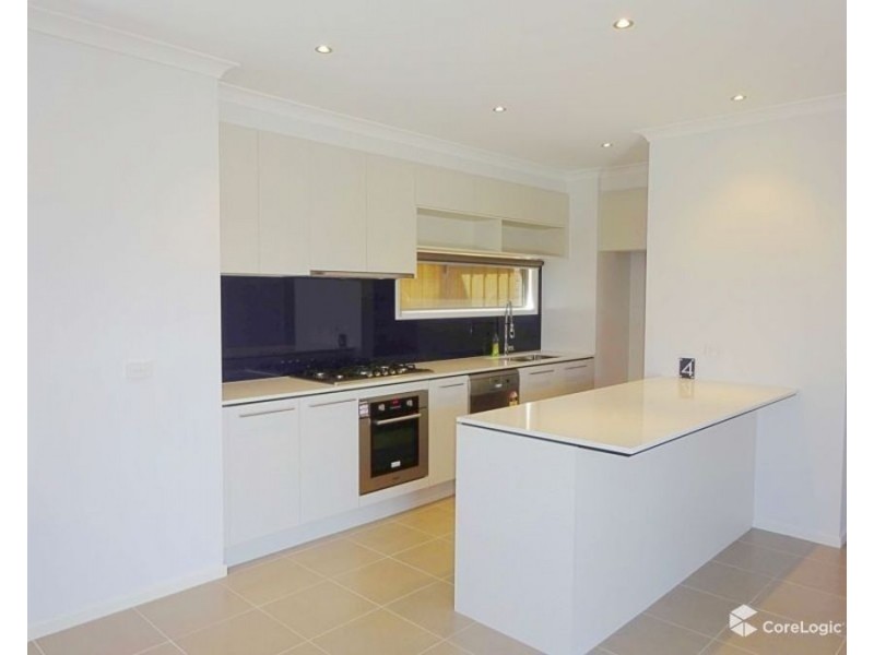 4 Muskwood Drive, Mickleham VIC 3064
