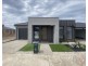 5 Caseys Way, Donnybrook VIC 3064